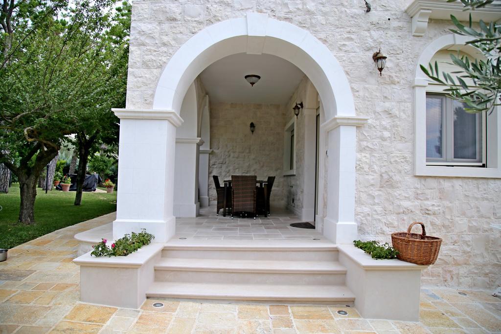 Villa Angelina เซลวา ดิ ฟาซาโน ภายนอก รูปภาพ